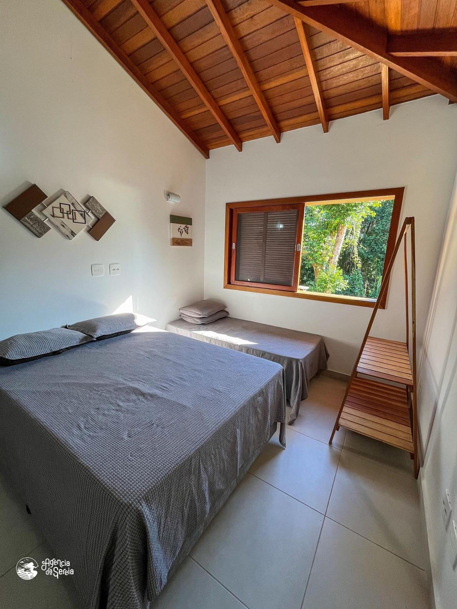Linda Casa Com Varanda Gourmet Em Condominio إلهابيلا المظهر الخارجي الصورة